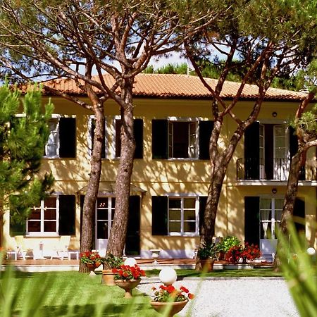 Hotel Villa Fiorisella Marina di Massa Eksteriør bilde